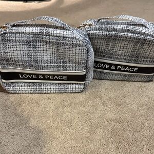 Love & Peace Black and white Cosmetic bag